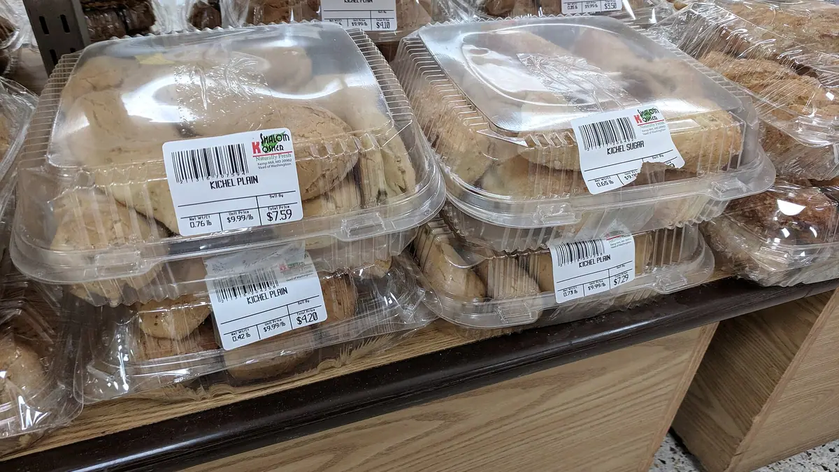 Parry's Traditional Bakery – bakery in Hazel Grove town centre